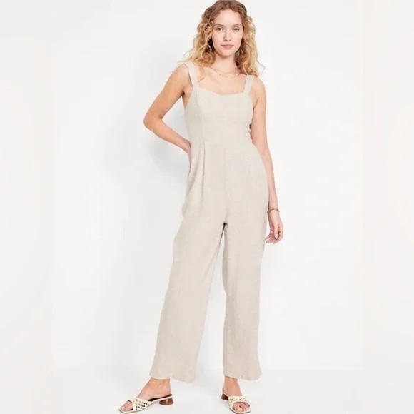 OLD NAVY Fit & Flare Linen-Blend Jumpsuit - Picture 1 of 11